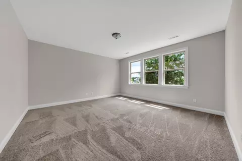 Bedroom - 1175 Batbriar Rd, Murfreesboro, TN 37128 photo 7 of 9