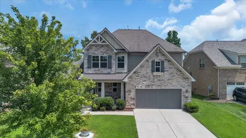 Exterior - 1175 Batbriar Rd, Murfreesboro, TN 37128 photo 4 of 7