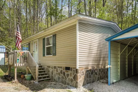 8360 Brickyard Rd, Powell, TN 37849