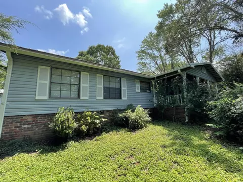 402 Long St, Englewood, TN 37329