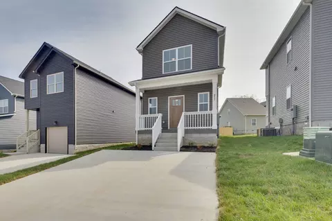 877 Dogwood Trl, Clarksville, TN 37042