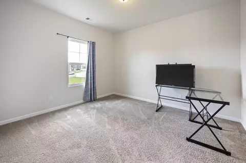 Bedroom - 3906 Bomeadows Dr, Murfreesboro, TN 37128 photo 8 of 11