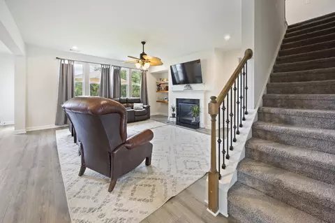 Entry Way - 3906 Bomeadows Dr, Murfreesboro, TN 37128 photo 2 of 6