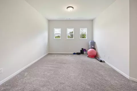 Bedroom - 3906 Bomeadows Dr, Murfreesboro, TN 37128 photo 5 of 11