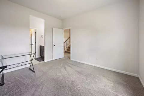 Bedroom - 3906 Bomeadows Dr, Murfreesboro, TN 37128 photo 9 of 11