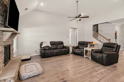 Living - 6014 Venable Ct, Fairview, TN 37062 photo 1 of 1