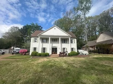 2935 Oakleigh Ln, Germantown, TN 38138