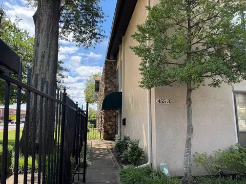 455 S Perkins Rd #3, Memphis, TN 38117