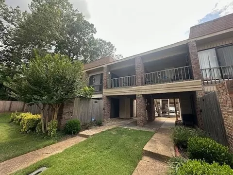 6633 S Poplar Woods Cir #3, Germantown, TN 38138