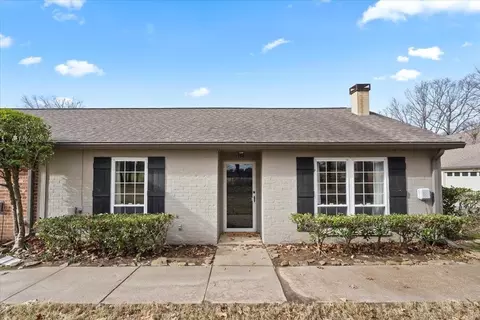 1700 Fiddlers Elbow Dr #84, Germantown, TN 38138