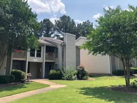6687 Whispering Oak Pl #2, Memphis, TN 38120