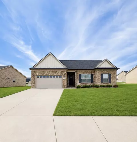 1298 Amber Hills Dr, Ashland City, TN 37015