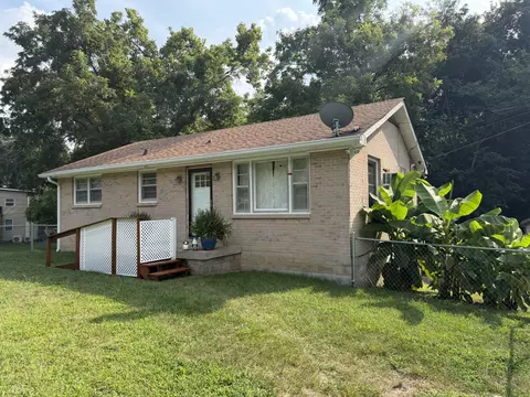 124 Joyce Ln, Ashland City, TN 37015
