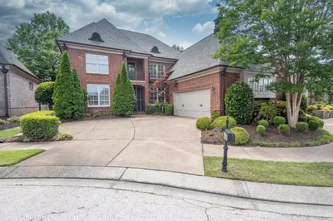 3077 Poplar Grove Ln, Germantown, TN 38139