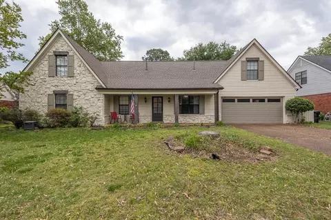 3482 Countryhill Dr, Bartlett, TN 38135