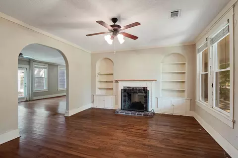 196 E Poplar Ave, Collierville, TN 38017 photo 20