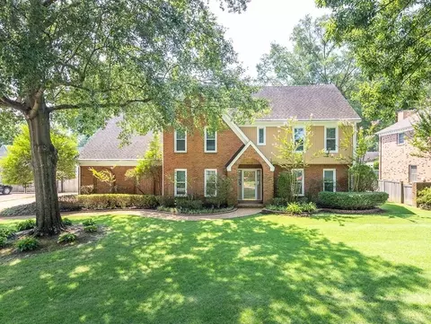 8719 Cumbernauld Cir, Germantown, TN 38139