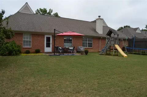 1055 Sugar Ln, Collierville, TN 38017 photo 22