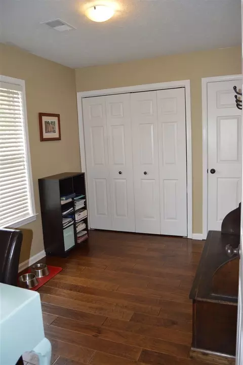 1055 Sugar Ln, Collierville, TN 38017 photo 11