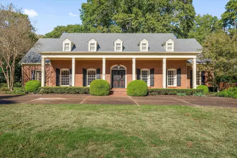 4142 Walnut Grove Rd, Memphis, TN 38117