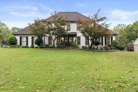 2999 Green Fairway Cv, Collierville, TN 38017