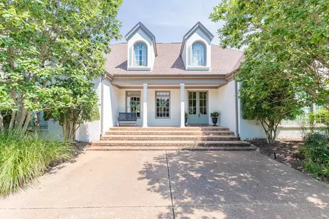 9560 Ednam Cv, Germantown, TN 38139