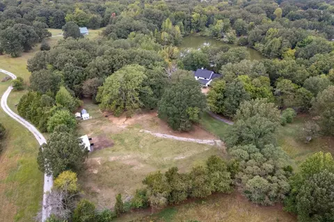 2345 N Reid-hooker Rd, Eads, TN 38028