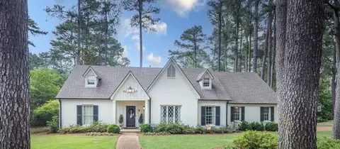 8274 Bryn Manor Ln, Germantown, TN 38139
