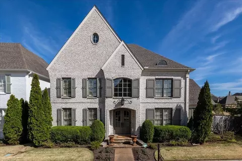 9126 Enclave Green Ln, Germantown, TN 38139
