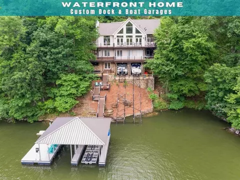 155 Point Clear Dr, Savannah, TN 38372