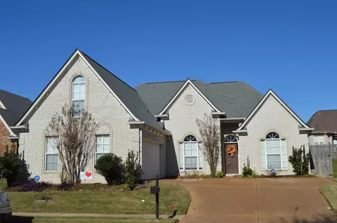 2624 Breezy Ridge Trl, Cordova, TN 38016
