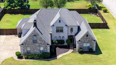 10 Whispering Tao Cv, Somerville, TN 38068