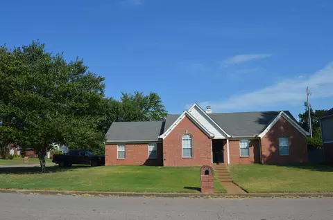9720 Lakeland Hills Cv, Lakeland, TN 38002