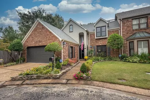 5131 Greenway Cv, Memphis, TN 38117