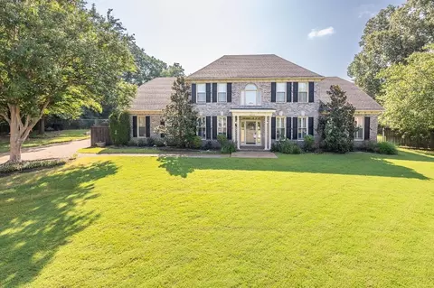 8925 Cedar Reach Cv, Cordova, TN 38016