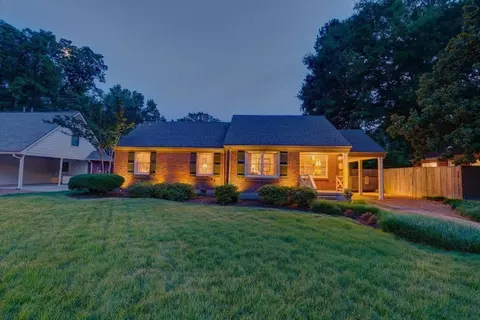 5159 Tarrytown Dr, Memphis, TN 38117