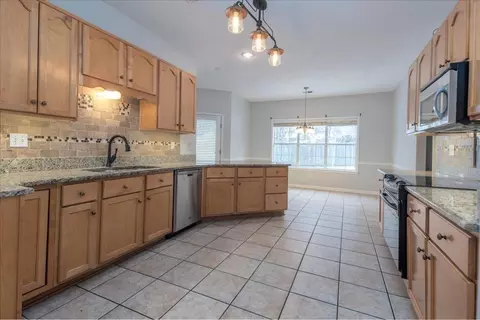 3476 Wolf Shadow Ln, Bartlett, TN 38133 photo 2