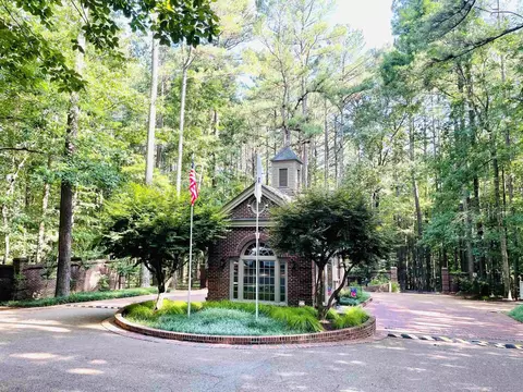 0 Point Grand Dr, Savannah, TN 38372