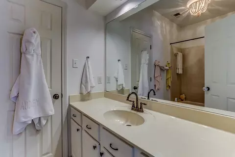 989 River Currents Dr, Memphis, TN 38103 photo 15