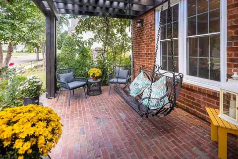 324 E Colbert St, Collierville, TN 38017 photo 3