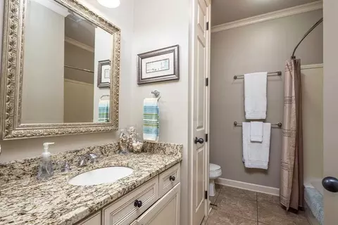 324 E Colbert St, Collierville, TN 38017 photo 17