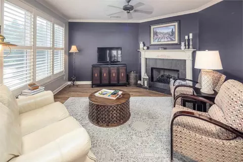 324 E Colbert St, Collierville, TN 38017 photo 10