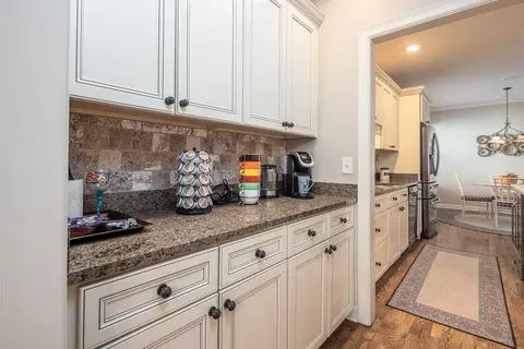 324 E Colbert St, Collierville, TN 38017 photo 8