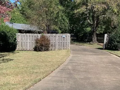 1010 Walters St, Covington, TN 38019 photo 3