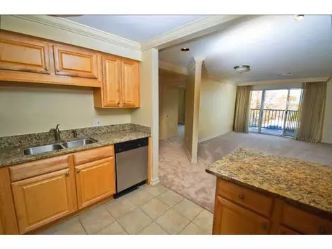 655 Riverside Dr #305A, Memphis, TN 38103 photo 9