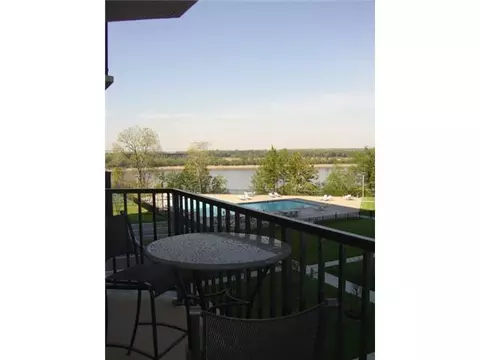 655 Riverside Dr #305A, Memphis, TN 38103 photo 4