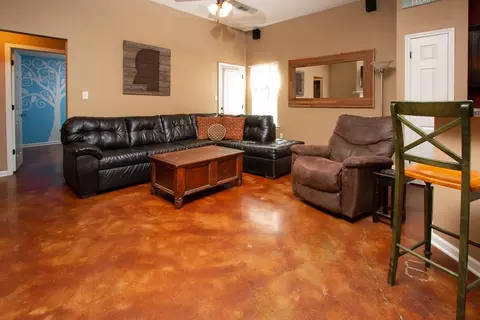 345 E Oak Grove Rd, Hernando, MS 38632 photo 4