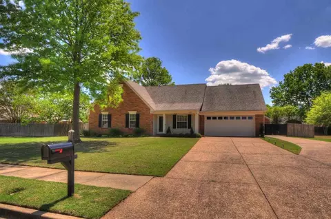 403 E White Rd, Collierville, TN 38017 photo 1
