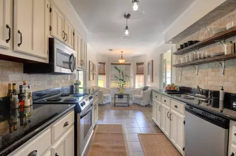 403 E White Rd, Collierville, TN 38017 photo 8