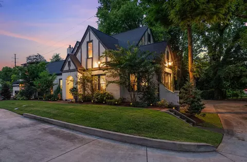 947 Gale Ln, Nashville, TN 37204